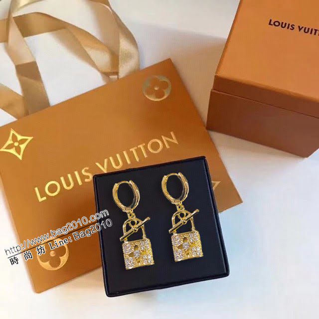 Louis Vuitton新款飾品 路易威登進口晶鑽鏈條鎖耳釘 LV四葉草鎖頭滿鑽耳環耳吊  zglv2240